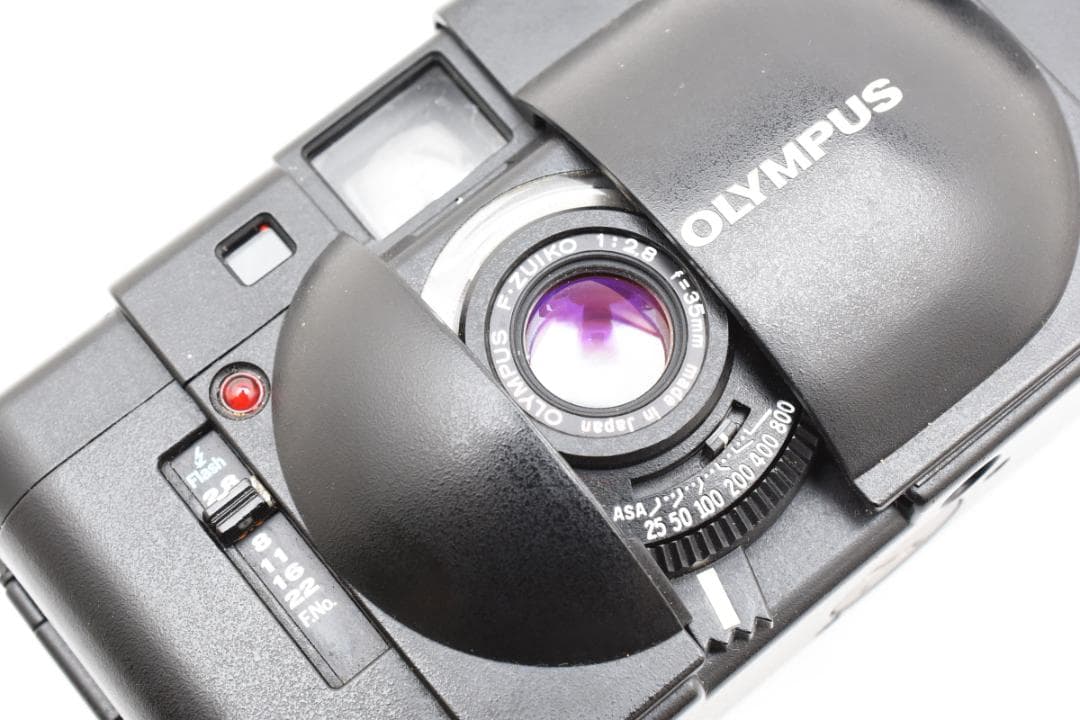 オリンパス　OLYMPUS XA + A11