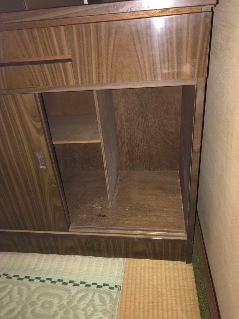 食器棚　昭和レトロ　ヴィンテージ　匿名配送