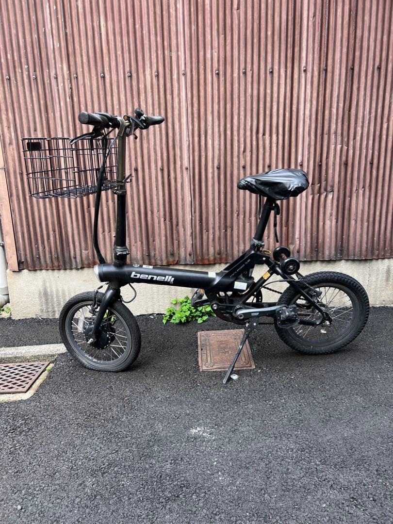 【京都市直接引き取り限定】※訳ありbenelli 折りたたみ自転車 ブラック