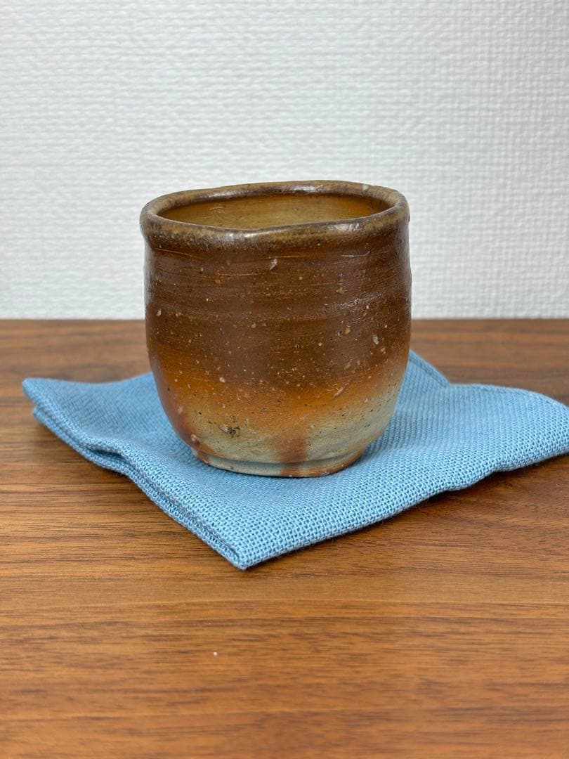 金重愫 かねしげまこと　備前酒呑 最良土ニテ 共箱 共布 栞付き