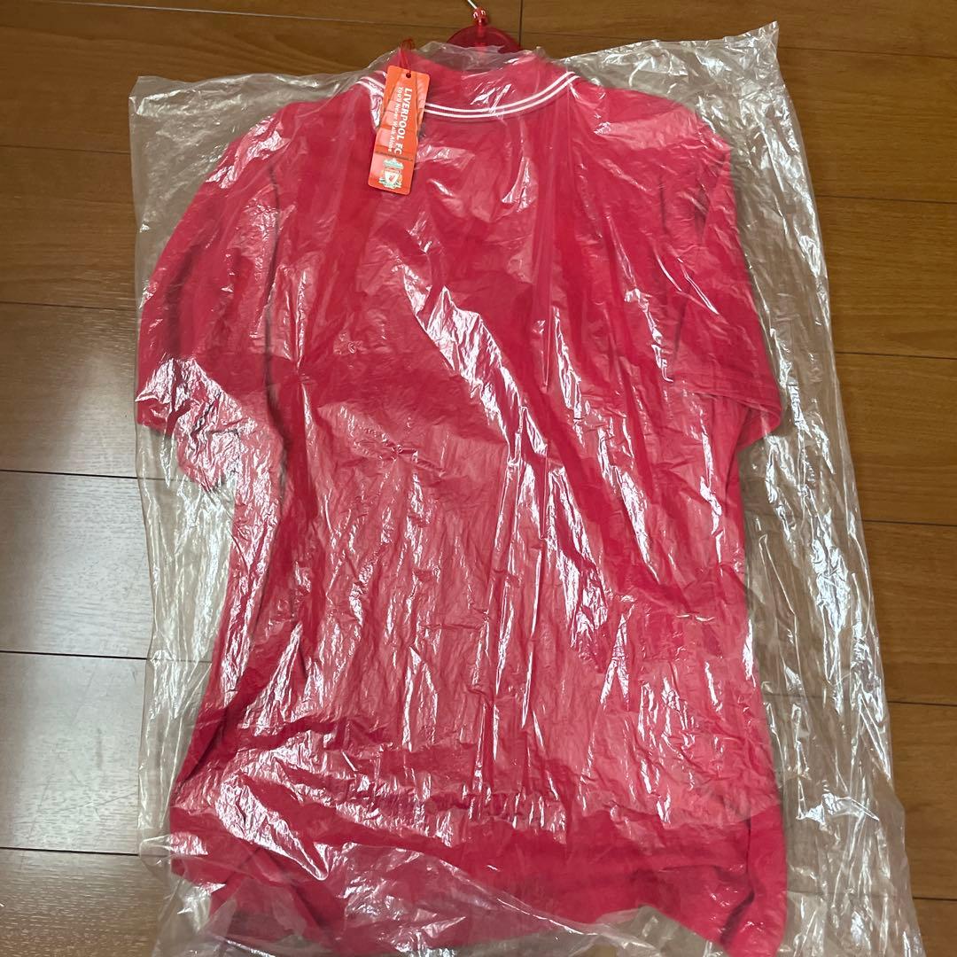 新品未開封品　リバプール LFC 赤 ポロシャツ イギリス国旗付き