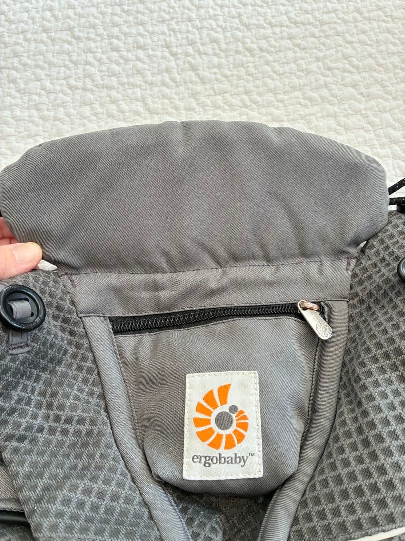 エルゴ 抱っこ紐 オムニ ブリーズ グラファイトグレー