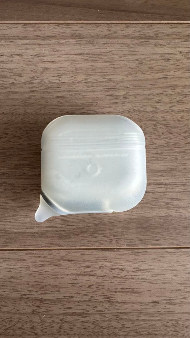 AirPods3 本体　シリコンケース付き　美品