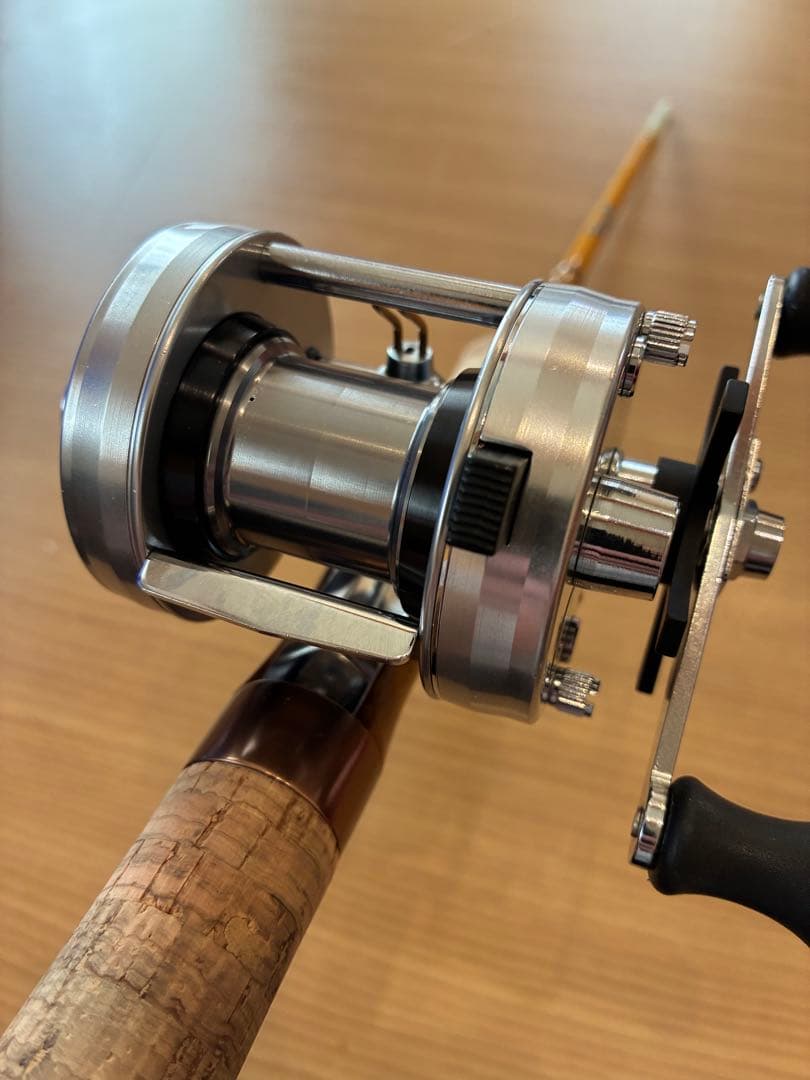 Abu アブアンバサダー2500cアベイル部分カスタム渓流