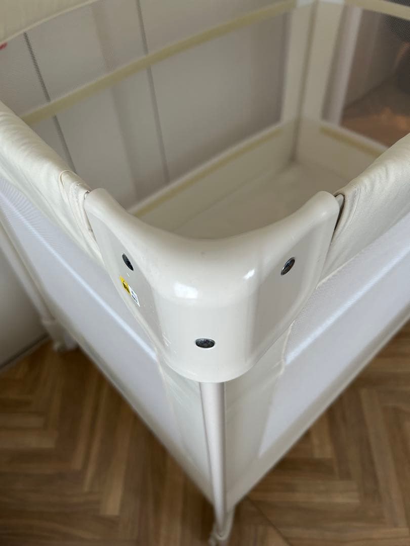 【お値下げ中】Aprica アップリカ ココネルエアー ベージュ ベビーベッド