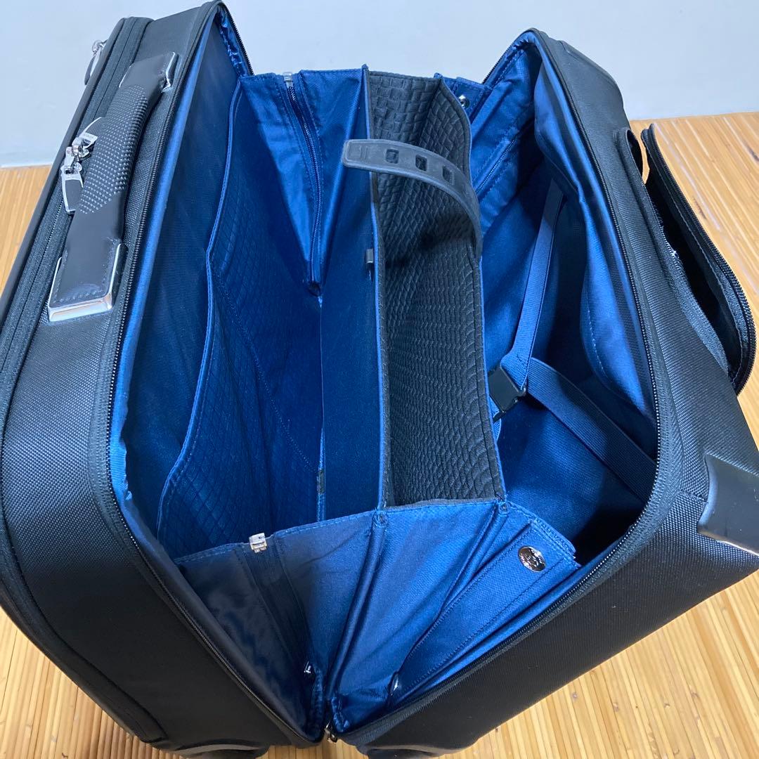 TUMI 25503663D3 ARRIVE 4輪　美品