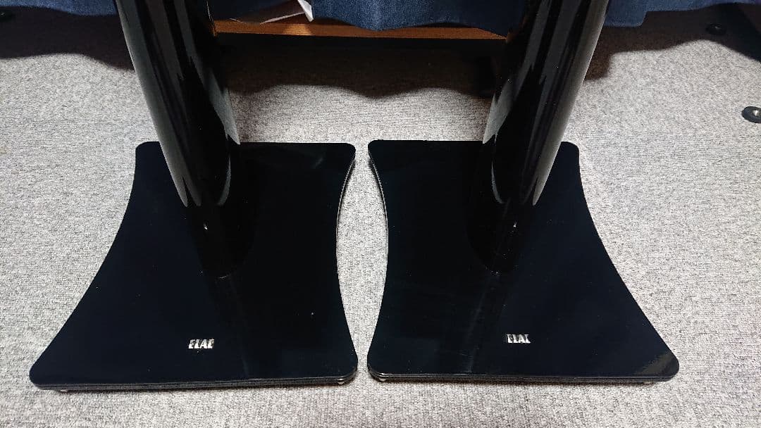 ELAC ホワイトスピーカー 専用スタンド付き