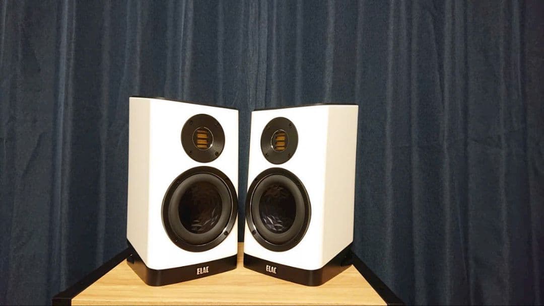 ELAC ホワイトスピーカー 専用スタンド付き