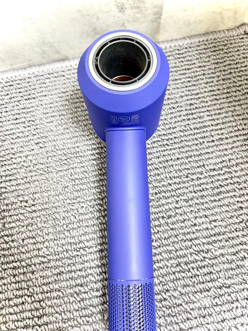 【美品】ダイソン dyson ドライヤー HD08