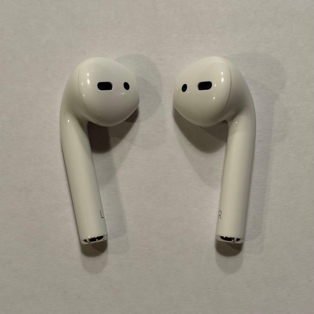 イヤホン AirPods2 with Wireless Charging Case