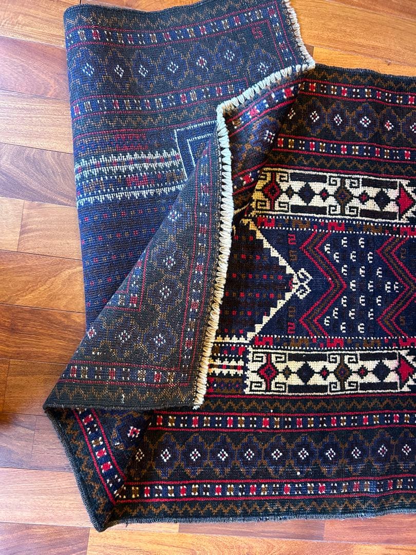 ヴィンデージ　ラグ　129×87cm