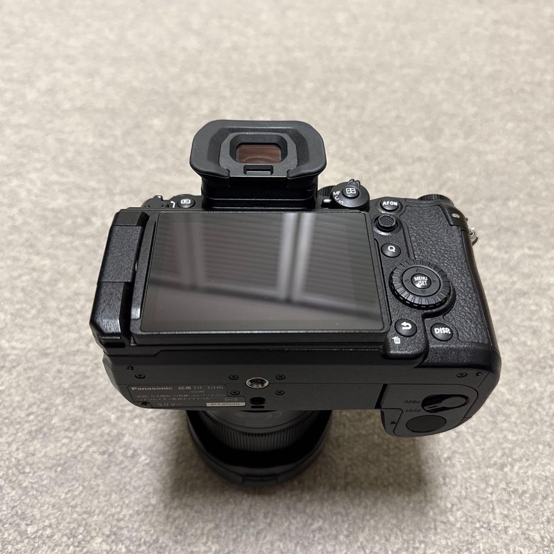 LUMIX GH6 レンズキット【ほぼ新品同様】