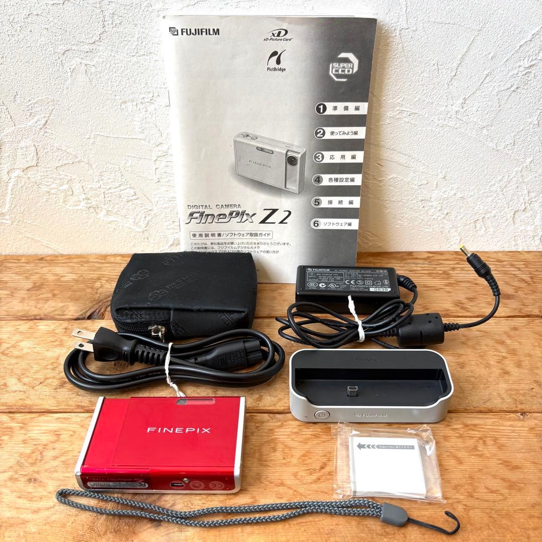 富士フィルム FUJIFILM FinePix Z2