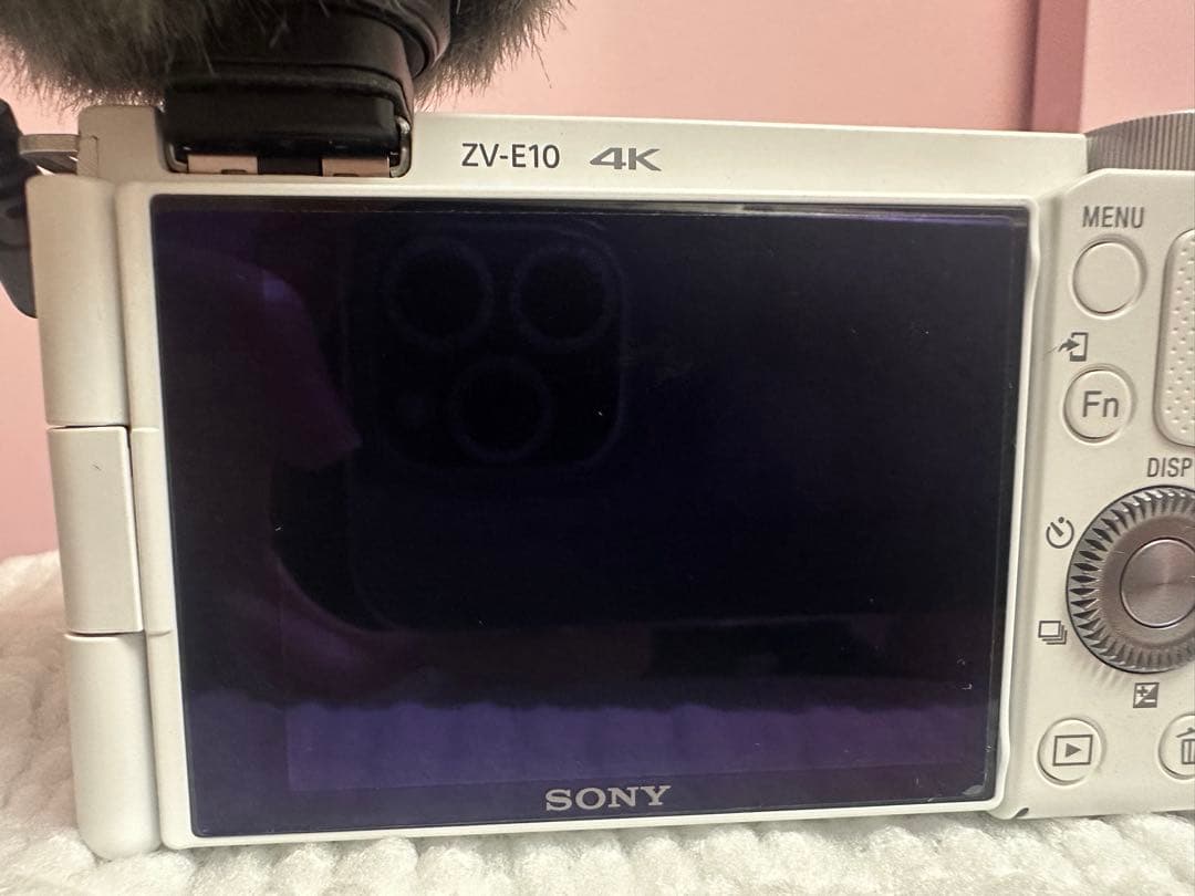 【む】SONYZV-E10 ホワイトミラーレス一眼