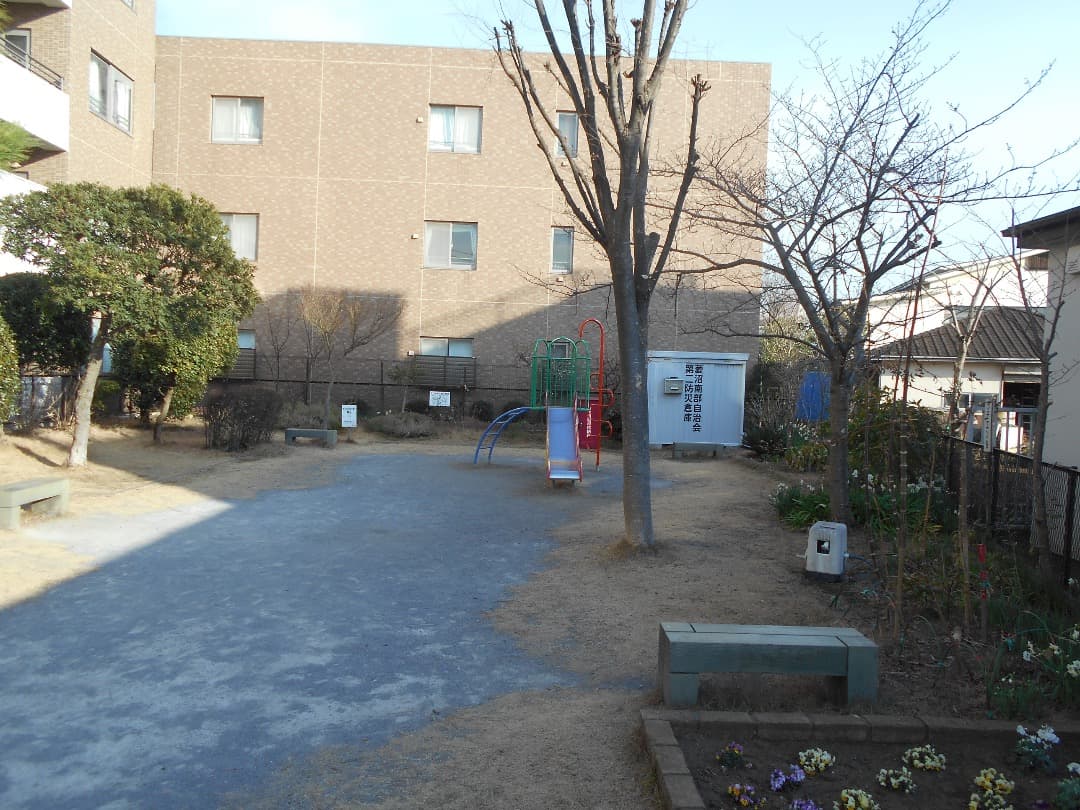 乾電池式/実写美⭕️【動作確認済】Nikon COOLPIX L30 シルバー