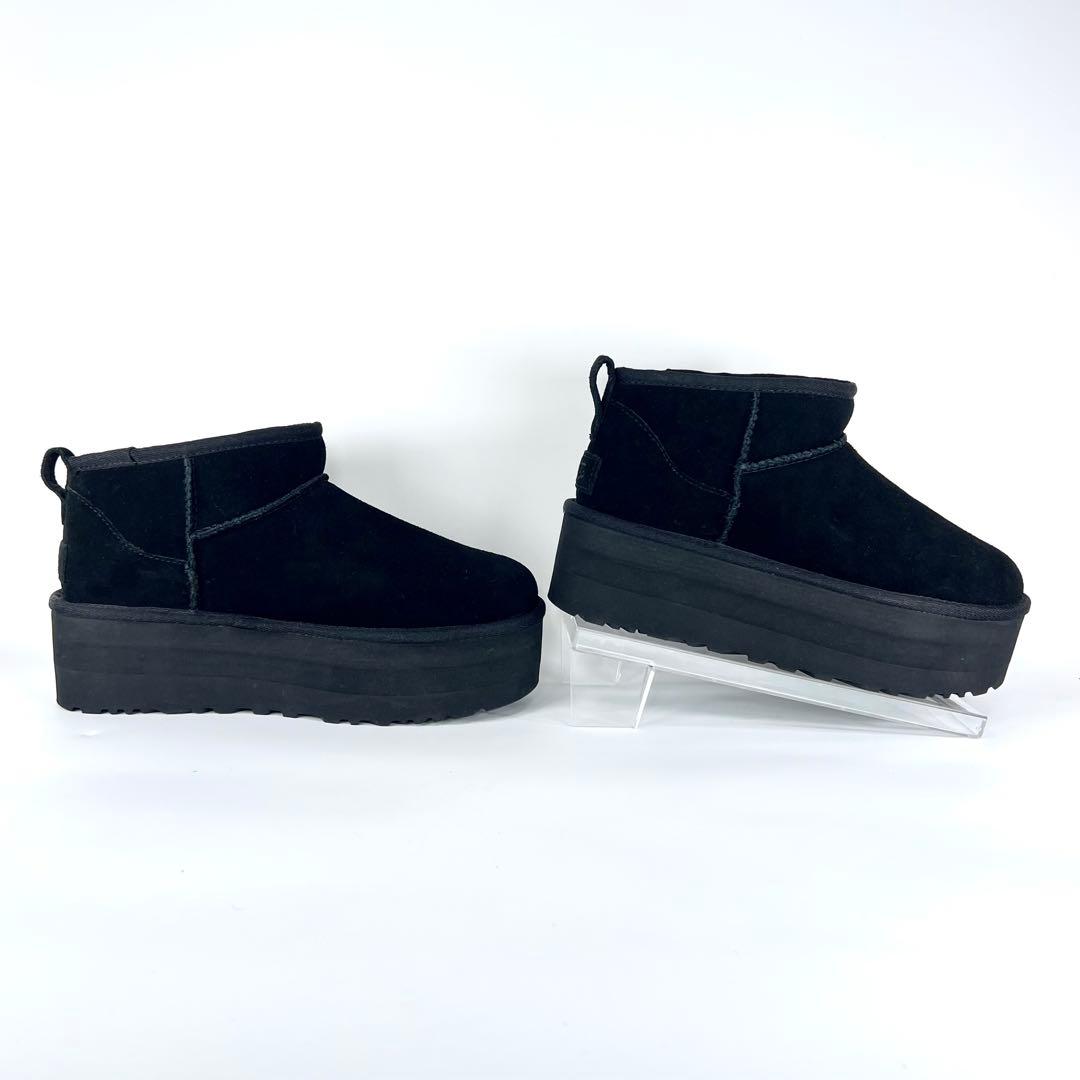 【新品未使用】UGG ULTRA MINI PLATFORM ブーツ 黒24.0
