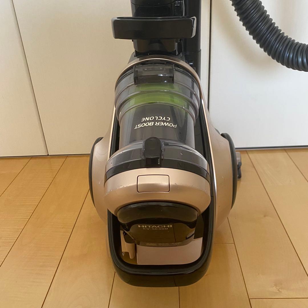 日立　掃除機　CV-SE300