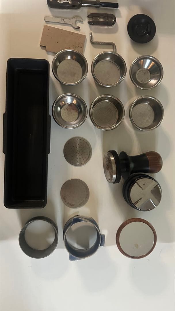 イタリア　【変圧器とグラインダー付き】Breville Barista