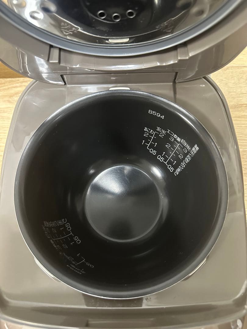 象印 炊飯器 NP-GL05 3合炊き 2023年製