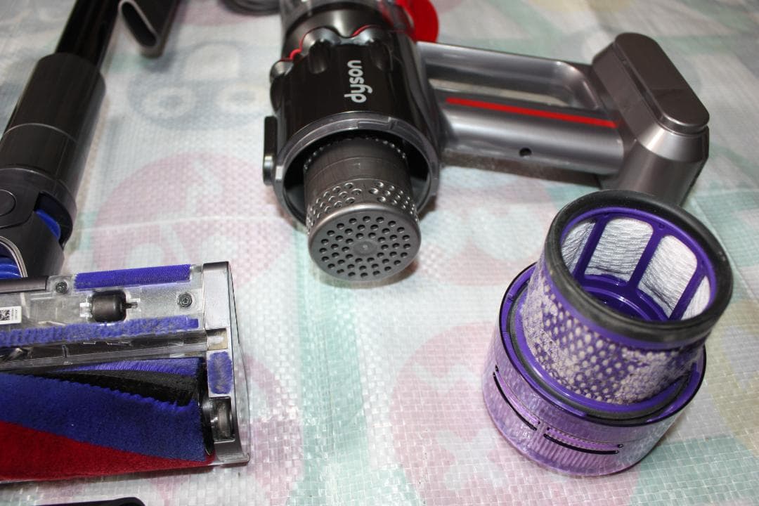 Dyson ダイソン Micro 1.5kg Complete SV21 FF