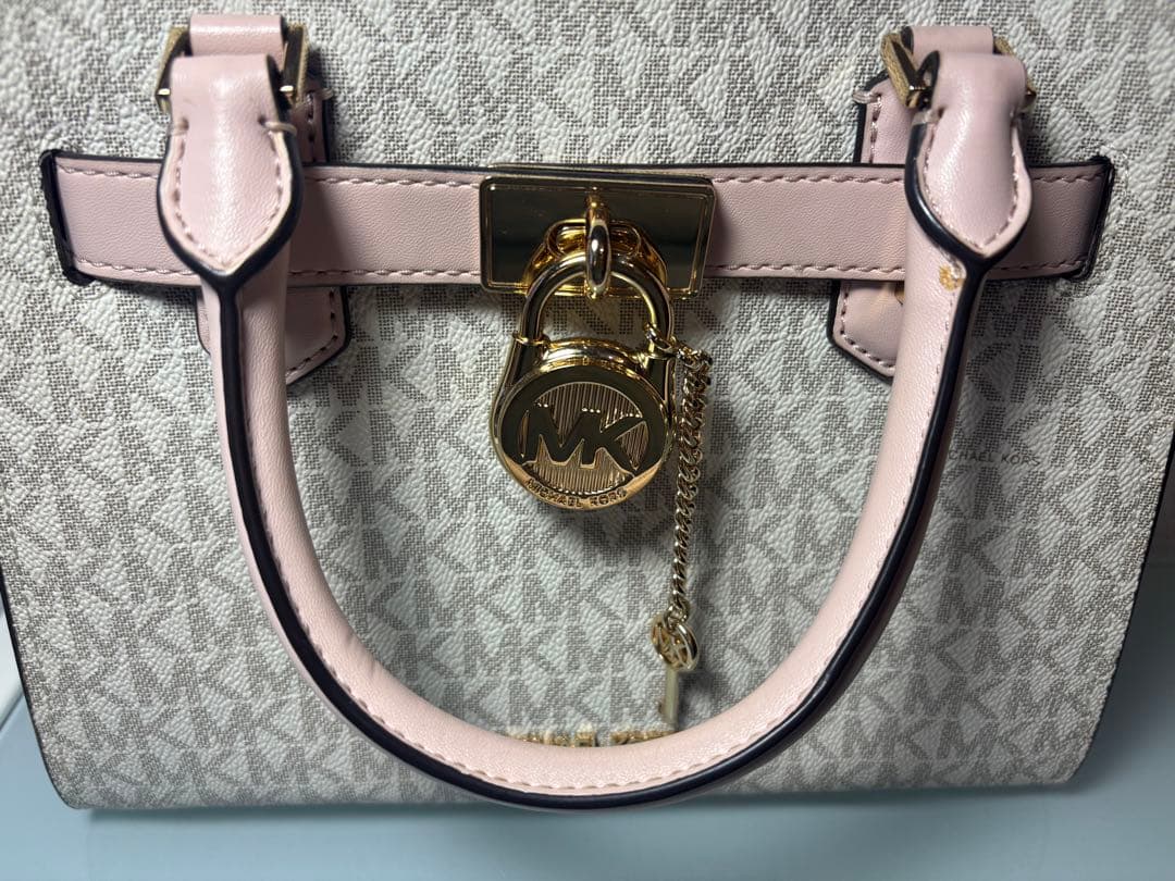 ね*す様 【値下げ】Michael Kors ハンドバッグ