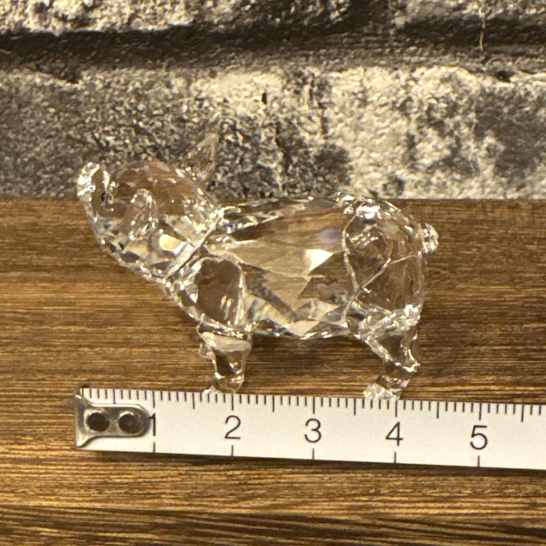 スワロフスキー 子ブタ