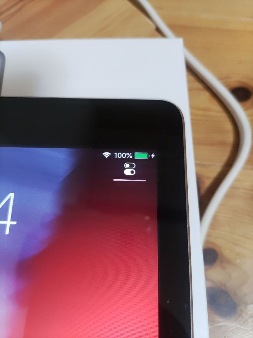 Apple iPadAir シルバー