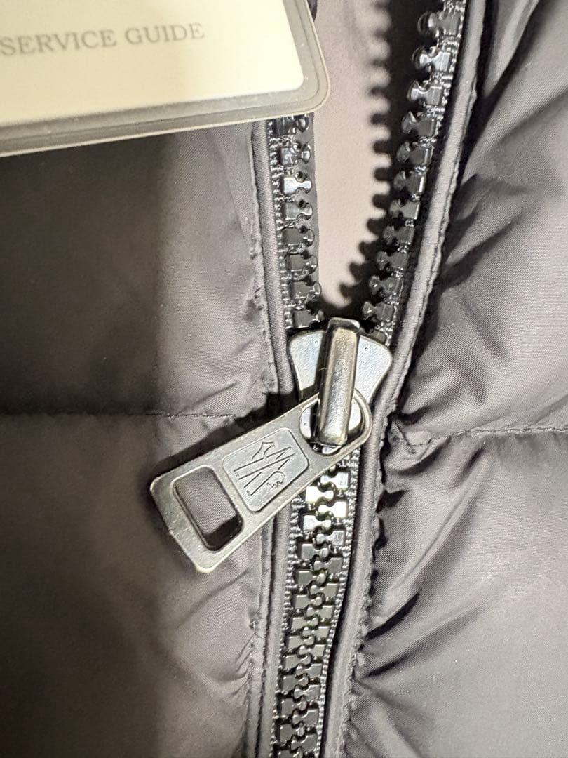 モンクレール ダウンベストDUPRES サイズ2 ブラック