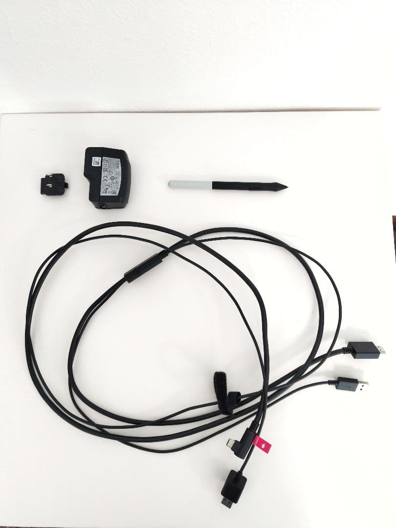 Wacom One 液晶ペンタブレット13.3型