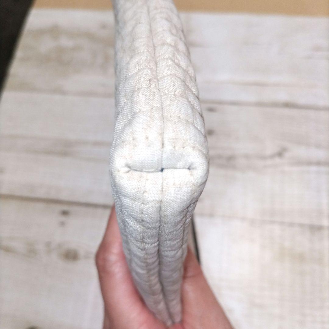 美品　ファミリア　ピオヌンナル　スマホショルダー　スマホポシェット　ショルダー