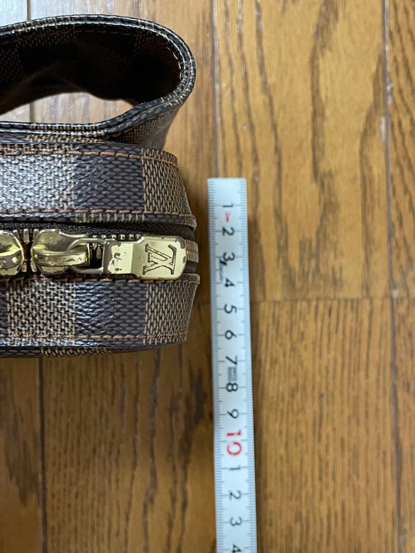 Louis Vuitton ダミエ ボディバッグ