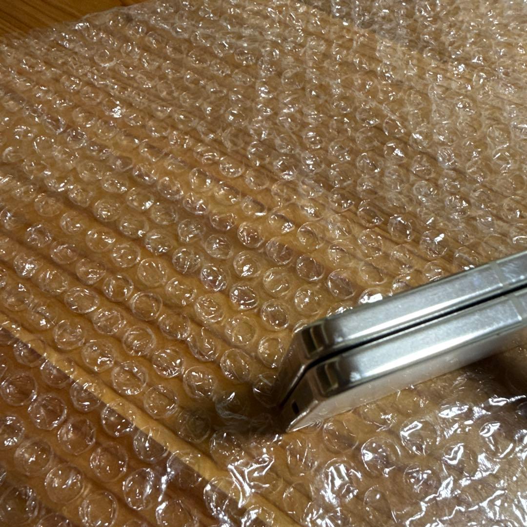 [レアカラー]Galaxy Z Fold 5 512GB大容量　クリーム