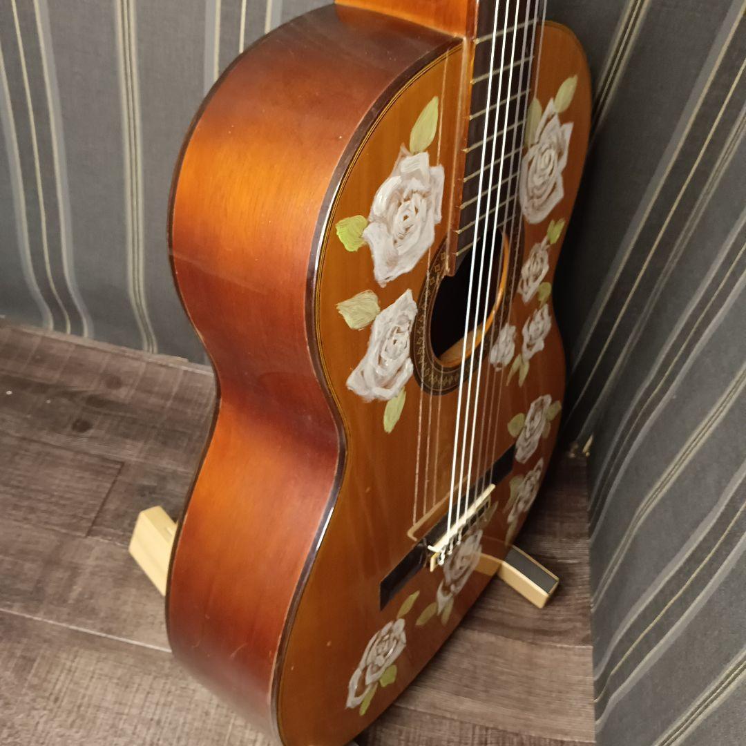 おしゃれペイント 花柄 軽量 女性向け クラシックギター YAMAHA