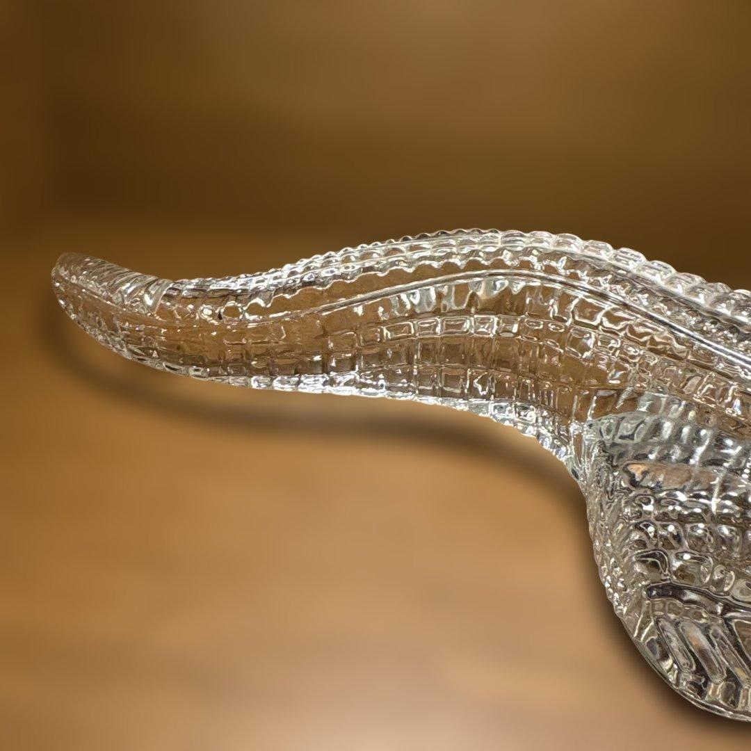 SALE中！バカラ「特大サイズ」クロコダイル　置物