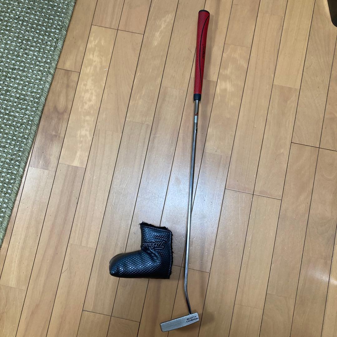 値下げ　中古　タイトリスト　パター　３３インチ　カバー付き