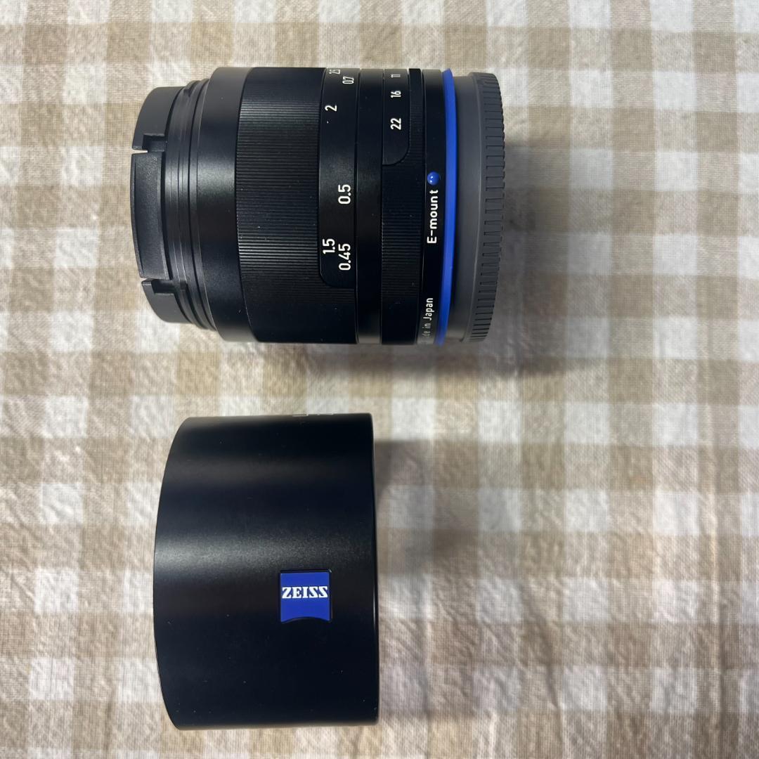 ZEISS Loxia 2/50 E-mount 標準レンズ（フルサイズ対応）