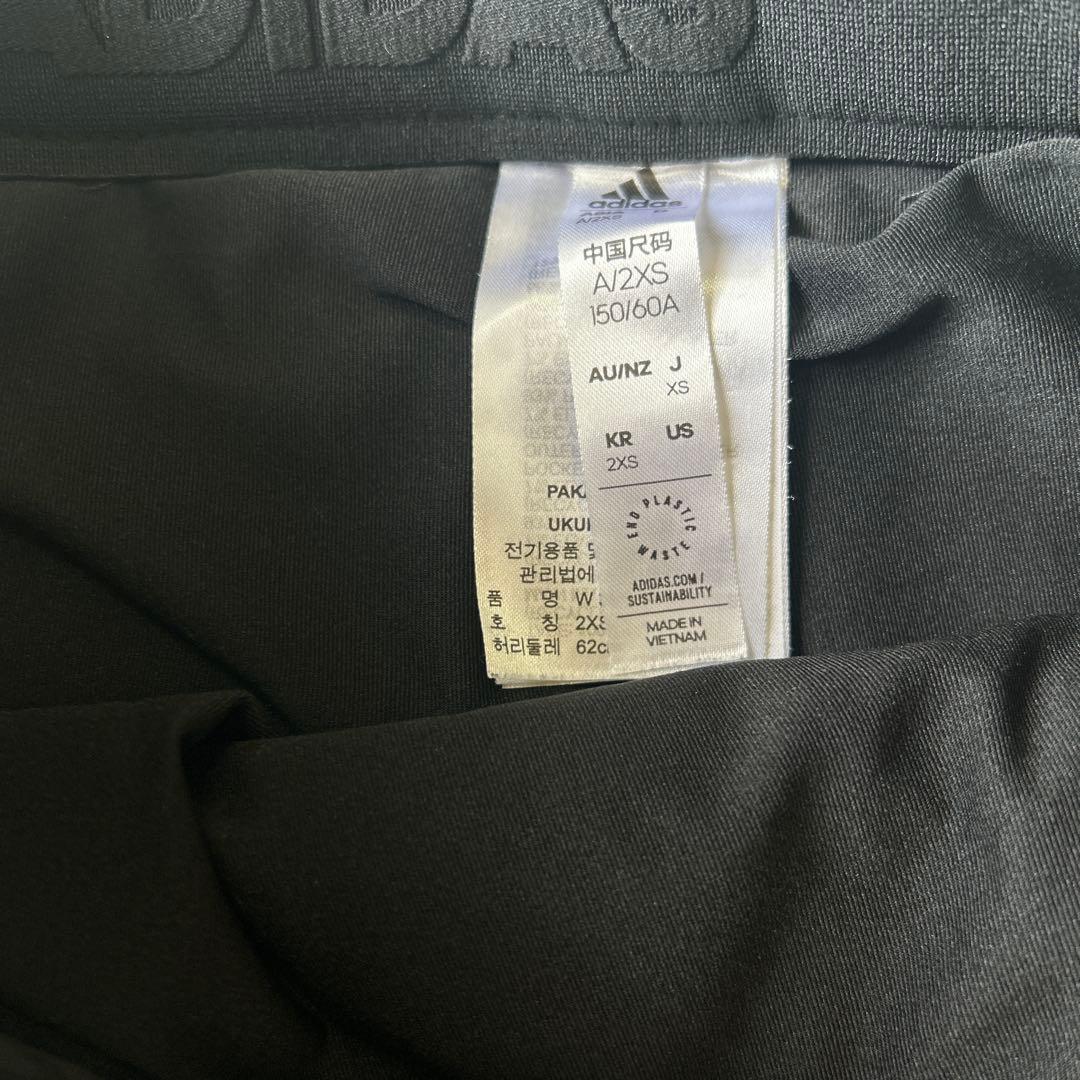 adidas ブラック　セットアップ　XS