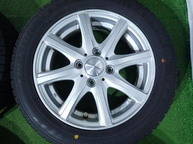 B1063【送料無料】スタッドレスタイヤ 155/65R14 4本セット