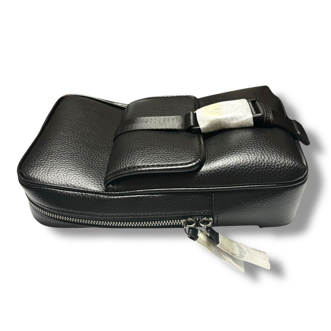 【新品タグ有】COACHコーチ メンズバッグ CM380 ボディーバッグ