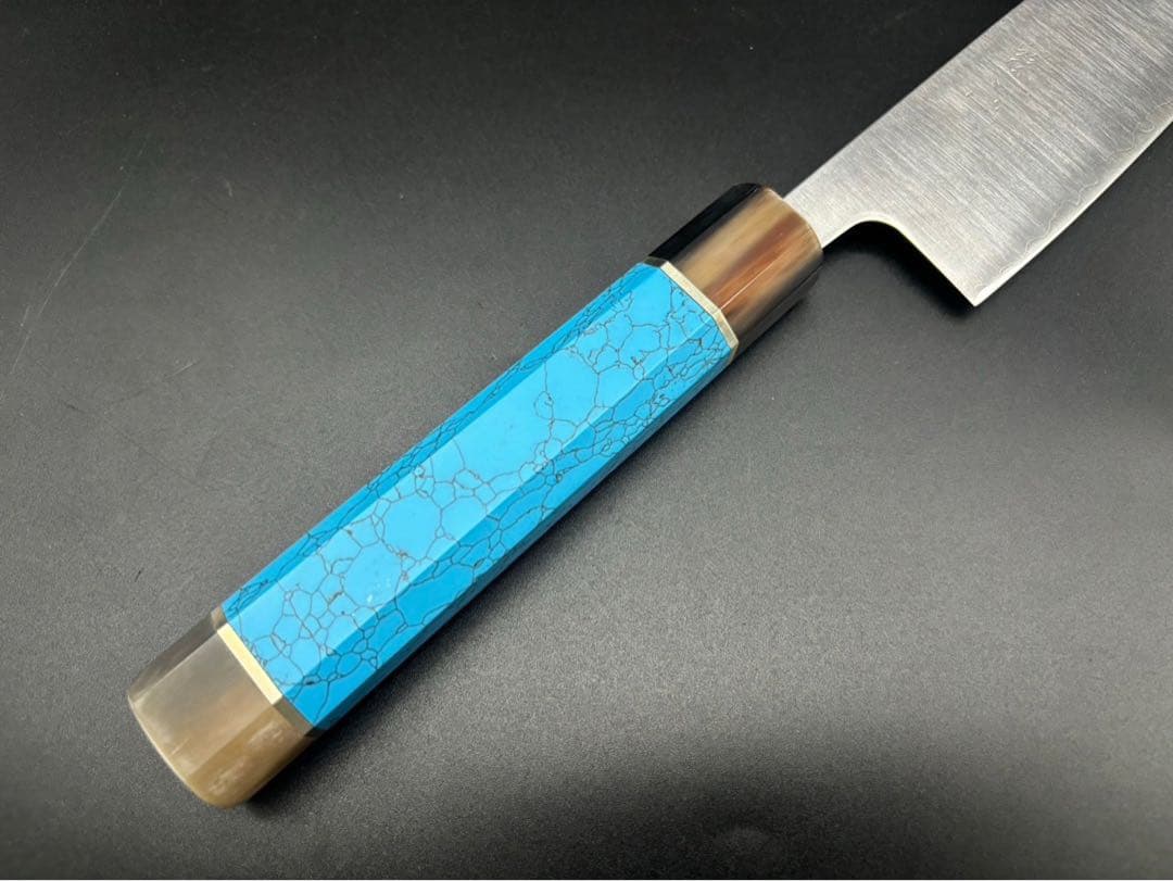日本製　青ガミスーパー鋼　割り込み切付け牛刀230mm ターコイズ柄