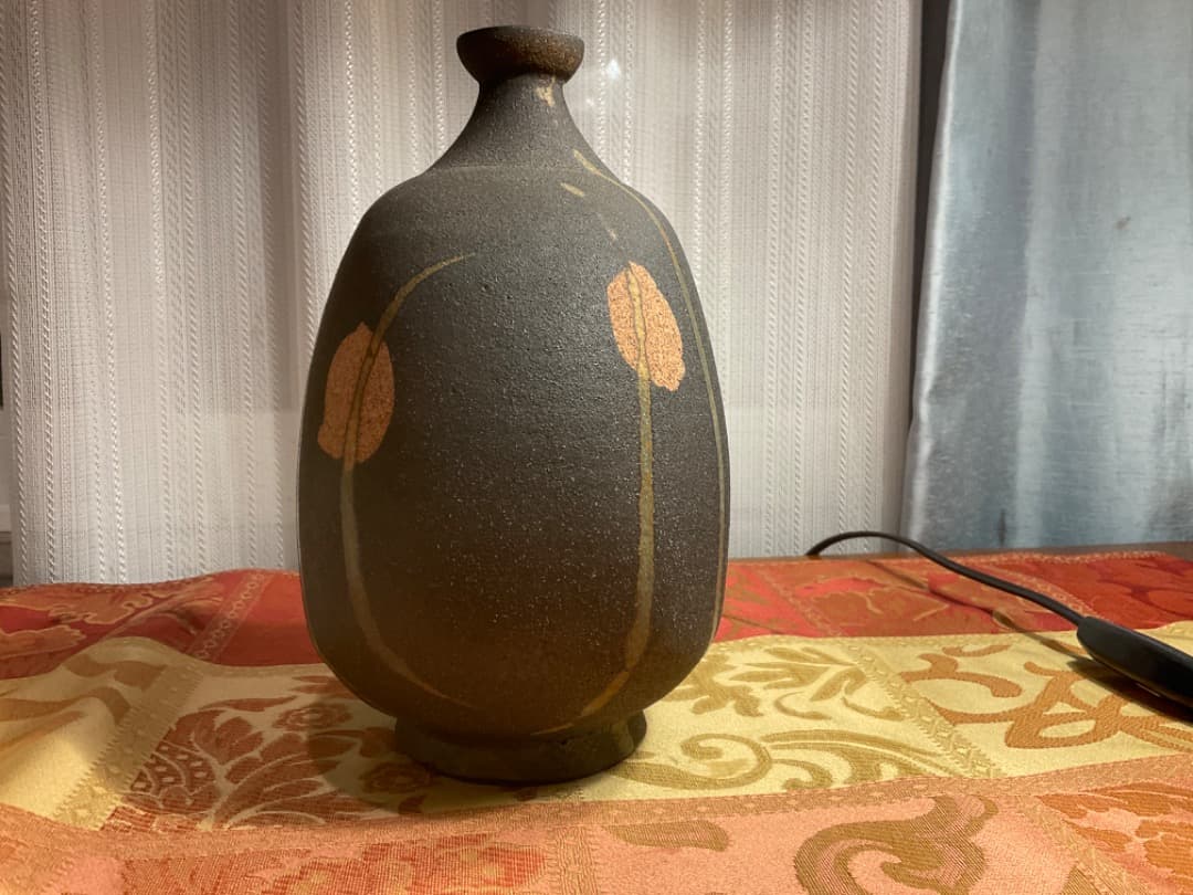 鈴木量作　灰釉流描点紋扁壺　箱書き、とも箱、黄布付き