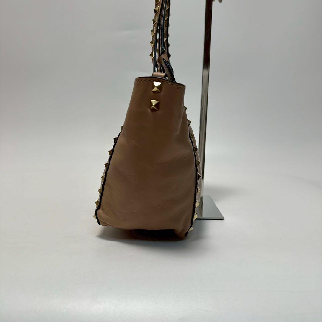 q12【美品】保存袋　領収書付　ヴァレンティノ　ロックスタッズ2wayショルダー