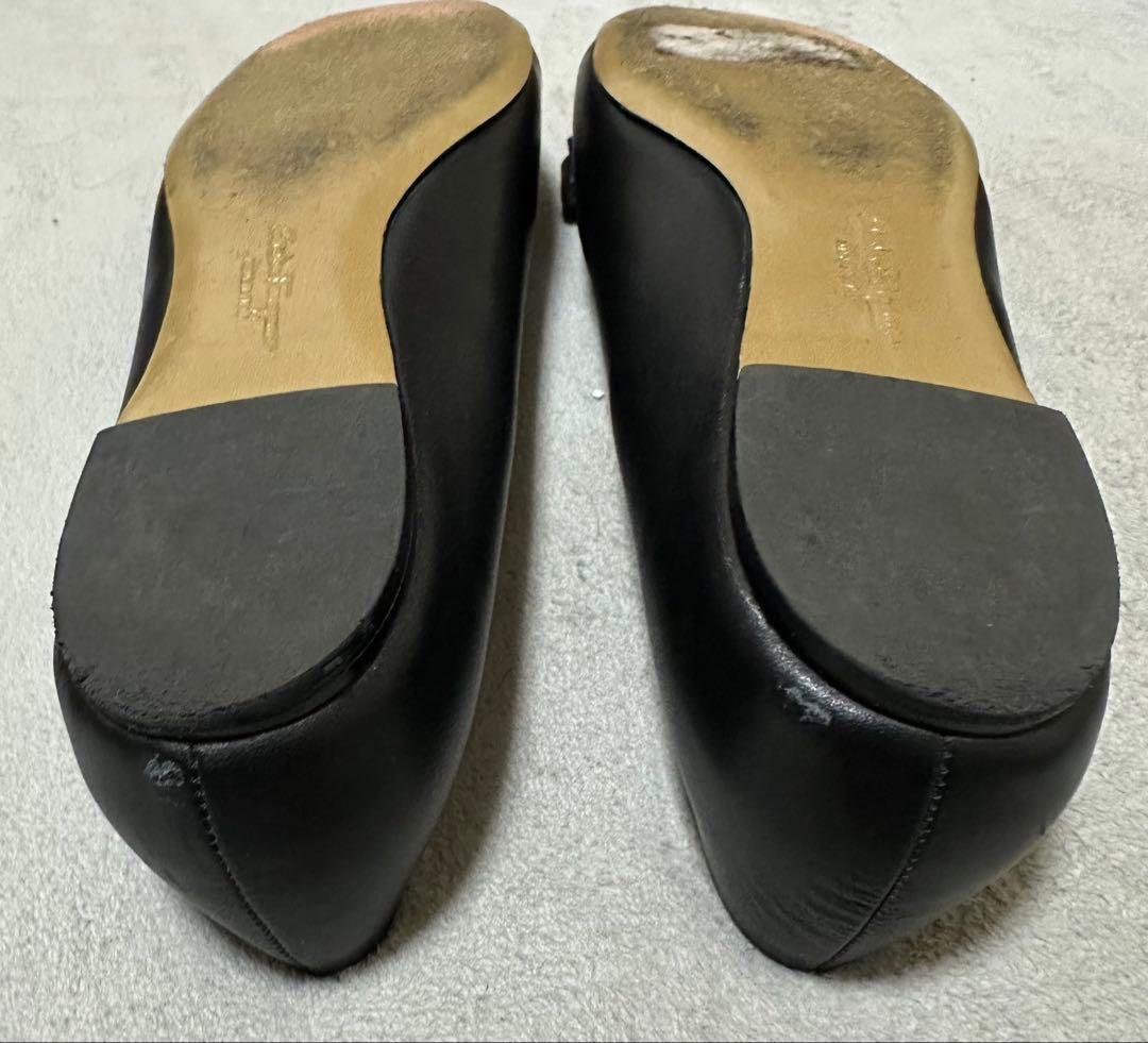 【最終整理】FERRAGAMO フェラガモ フラットシューズ 黒　25㎝