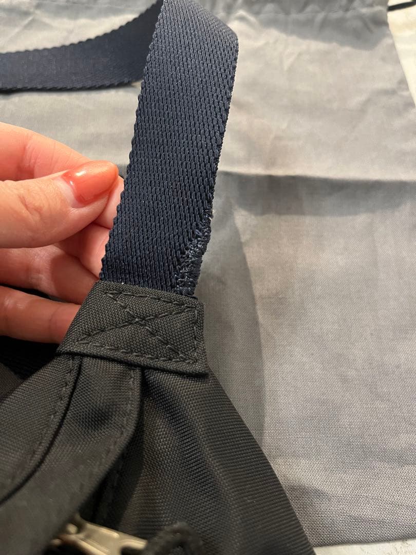 【最終値下げ】BALENCIAGA ボディバッグ