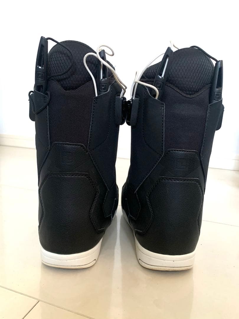 Deeluxe Team ID LARA 23.5cm 熱成形スノーボードブーツ