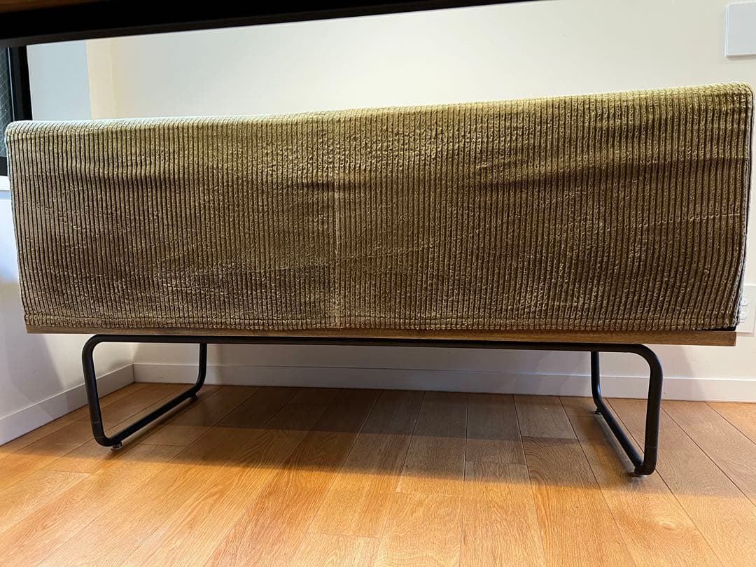 ダイニングソファ　WIRY