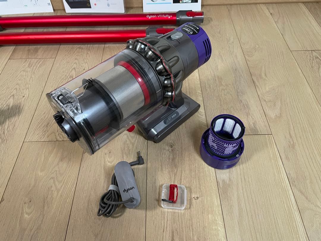 ダイソン(A)V10 SV12 ２本のパイプ ２ヘッドから選択　交換フィルター付