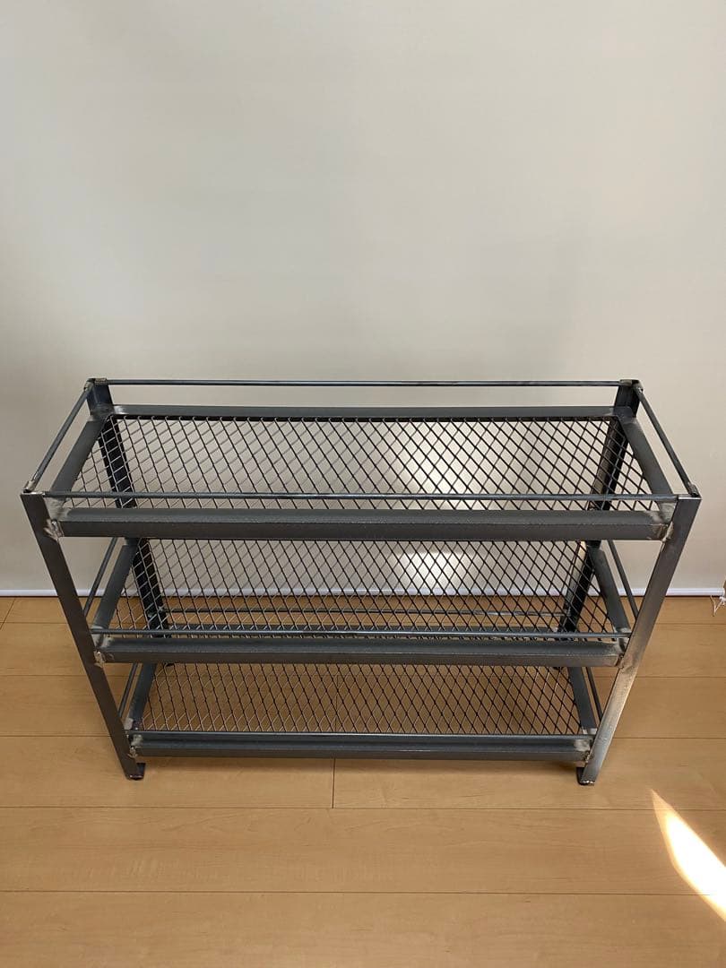 アイアンシェルフ　アイアンラック　インダストリアル 植物棚　アガベ