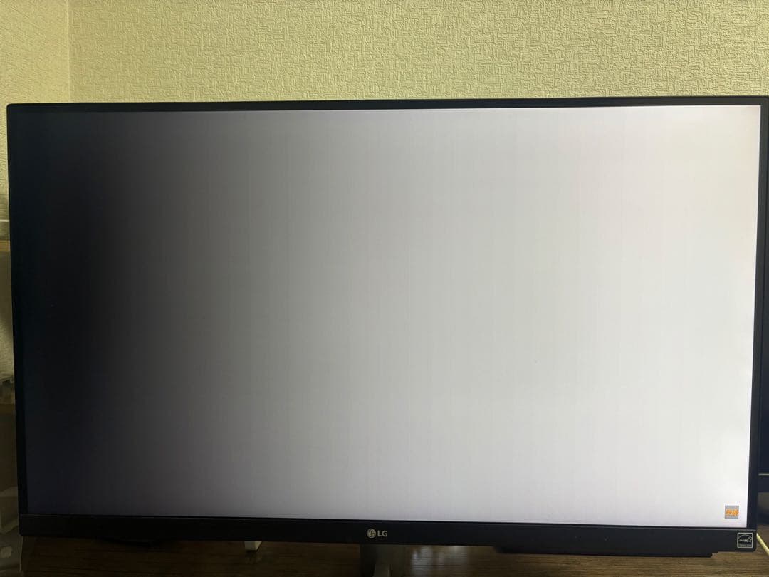 LG 27インチ4Kモニター　27UK600-W 60Hz HDR対応