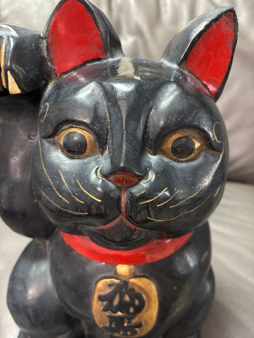 木製　黒の招き猫　置物　レトロ